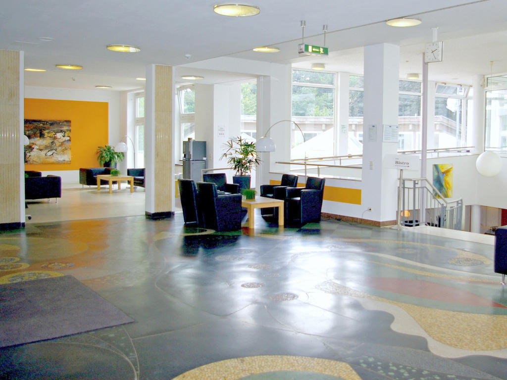 Cjd Bonn Castell Hotel Bagian luar foto