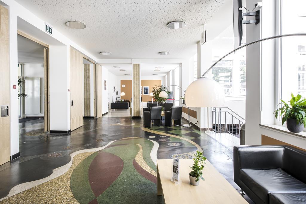 Cjd Bonn Castell Hotel Bagian luar foto